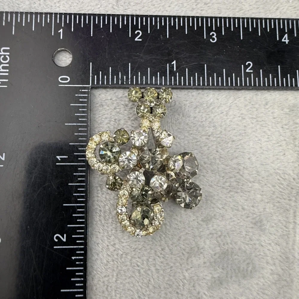 Vintage Juliana Rhinestone Brooch Smokey Silver‎ Tone